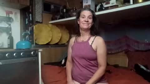 hoodoou online show from March 26, 3:30 am