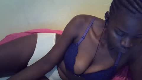 hope_terry online show from February 1, 9:51 pm