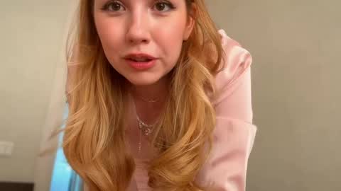 Audrey online show from June 2, 2:56 am