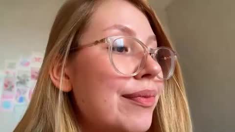 Audrey online show from July 9, 2:36 am