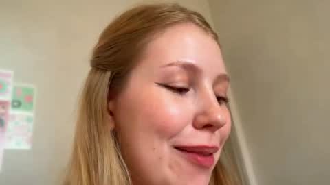 Audrey online show from June 25, 3:28 am