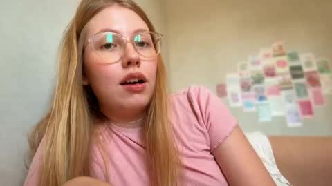 Audrey online show from June 10, 3:28 am