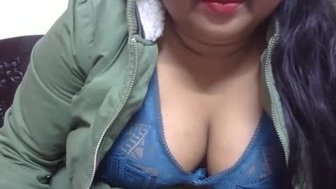 horneydesibabe online show from December 14, 5:03 pm