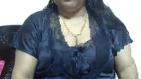 horneydesibabe online show from December 26, 6:33 pm