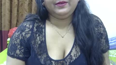 horneydesibabe online show from January 15, 11:10 am