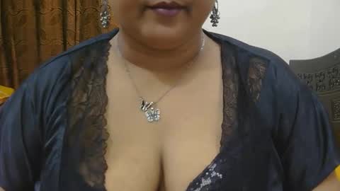 horneydesibabe online show from October 23, 6:47 pm