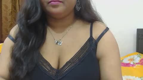 horneydesibabe online show from October 16, 6:43 pm