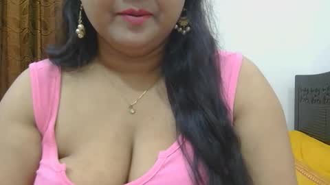 horneydesibabe online show from October 19, 6:43 pm