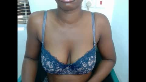 horny4bum online show from January 12, 3:50 pm