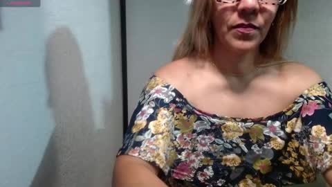 horny and daring online show from March 6, 11:14 am