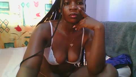 phanice online show from February 19, 1:50 pm