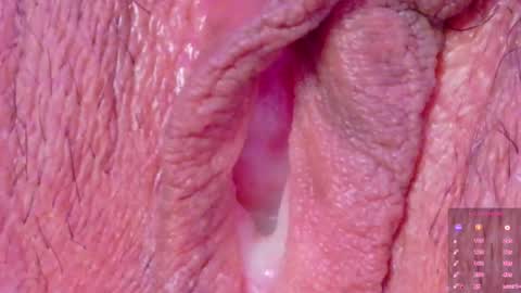 The girl with butterfly lips online show from September 21, 2:21 am