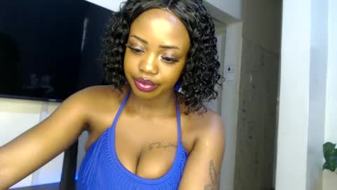 horny_princcess online show from December 12, 11:29 am
