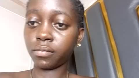 Bella online show from November 9, 9:49 am