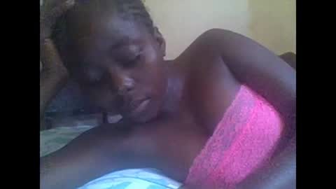 hornygal001 online show from January 11, 7:06 am