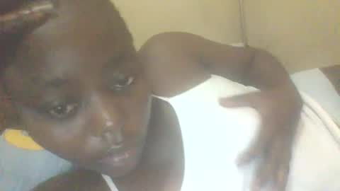 hornygal001 online show from September 19, 9:08 am