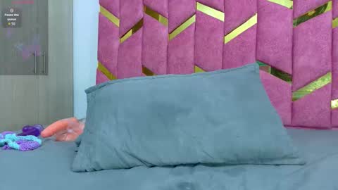 Valentina  online show from March 11, 1:03 pm