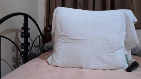 Tyla online show from December 22, 3:11 am