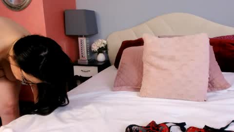 Maria online show from May 6, 5:39 pm