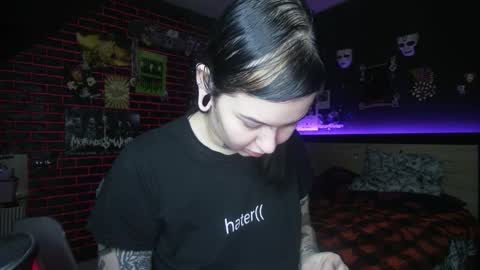 Messalina Horror online show from December 16, 8:58 pm