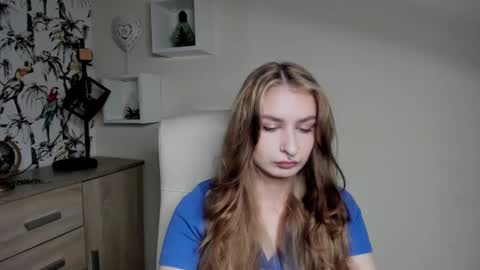 NINA online show from October 7, 5:56 am