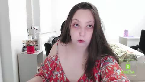 Lila online show from September 27, 5:42 pm