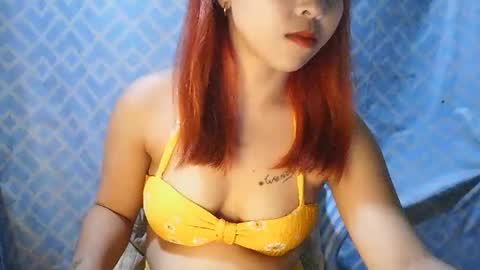 hot_asian69x online show from April 1, 11:55 am