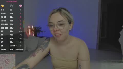   online show from September 23, 6:28 pm