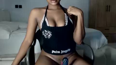 sonia  mis choco online show from January 18, 12:23 pm