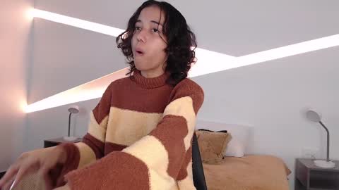 Alana online show from December 24, 8:27 pm