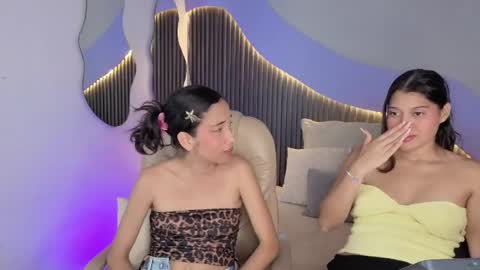 Alana online show from April 9, 9:42 pm