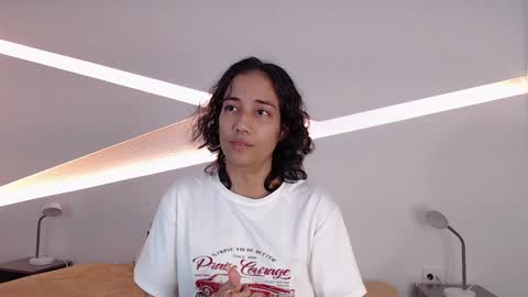 Alana online show from December 22, 8:36 pm