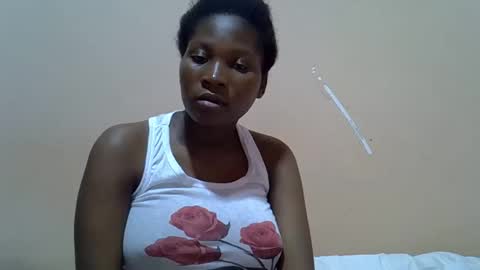 Snapshot of hot_lonnah chatting on September 14, 2:09 am LONNAH online show from September 14, 2:09 am