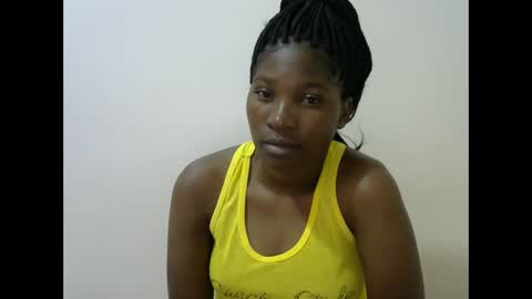 Snapshot of hot_lonnah chatting on February 8, 7:59 am LONNAH online show from February 8, 7:59 am
