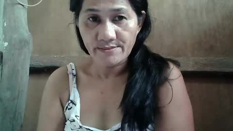 Snapshot of hot_mama09 chatting on March 4, 7:30 am hotmama online show from March 4, 7:30 am