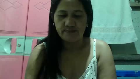 Snapshot of hot_mama09 chatting on September 24, 8:41 pm hotmama online show from September 24, 8:41 pm