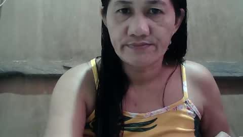 Snapshot of hot_mama09 chatting on March 6, 8:52 am hotmama online show from March 6, 8:52 am