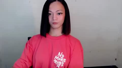 SWEET AGATHA online show from October 19, 7:21 am