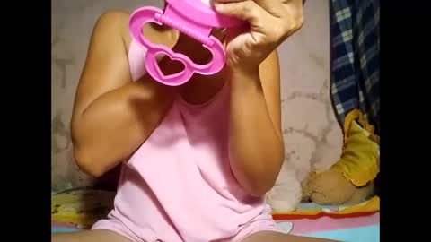 hot_warrios247 online show from February 28, 5:26 am