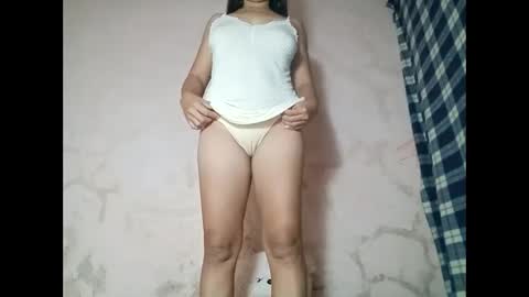 hot_warrios247 online show from January 27, 8:49 pm
