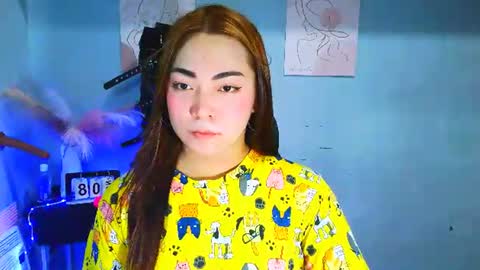 hot_xirene online show from June 8, 12:39 pm