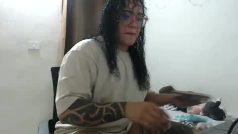 Hot and PowerHOPE U MISS ME online show from December 5, 9:39 pm