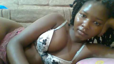 love online show from February 7, 4:14 pm