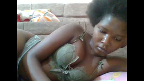 love online show from February 5, 4:15 pm