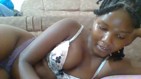 love online show from February 6, 4:14 pm