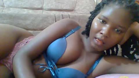 love online show from February 8, 6:44 pm