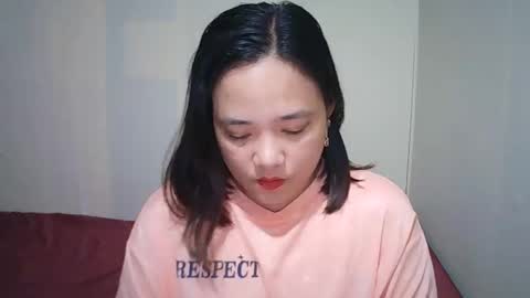 Snapshot of hotbabymomma chatting on February 14, 10:58 pm Lynn online show from February 14, 10:58 pm
