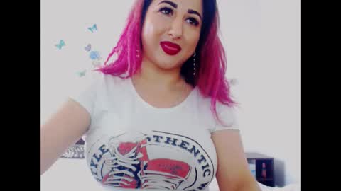 Snapshot of hotboobsmaya chatting on February 5, 9:04 am hotboobsmaya online show from February 5, 9:04 am