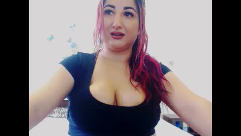 Snapshot of hotboobsmaya chatting on February 12, 9:10 am hotboobsmaya online show from February 12, 9:10 am