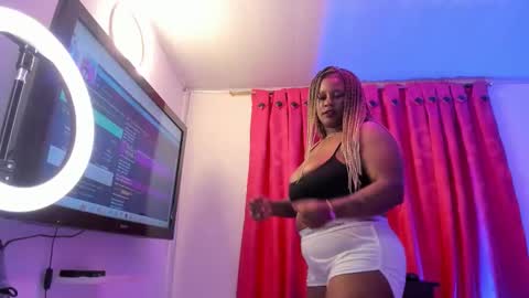 hotbraids_tb online show from October 8, 1:04 pm